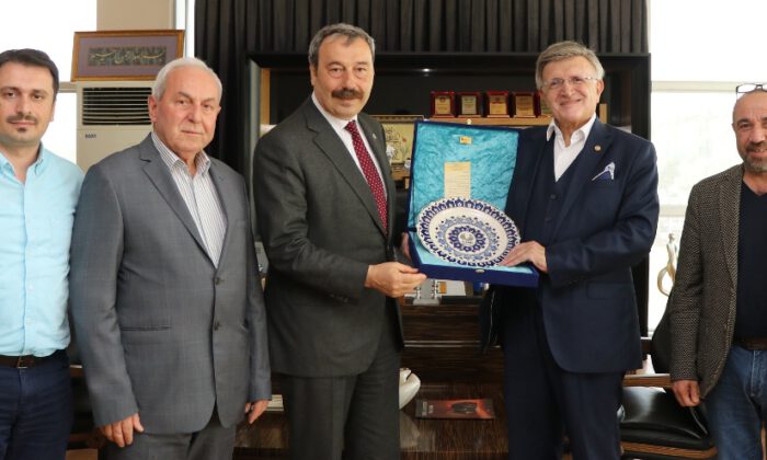 Bursa İl Emniyet Müdürü Ak, İSSİAD’ı ziyaret etti