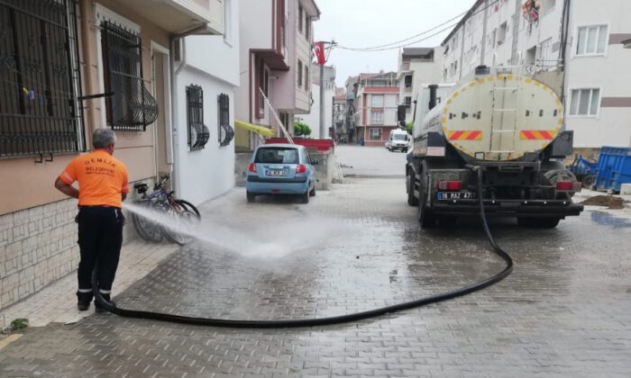 Gemlik Belediyesi’nden yaz temizlik seferberliği