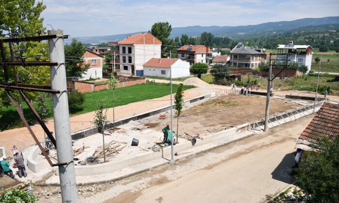 İnegöl Kurşunlu, çocuk oyun alanına kavuşuyor