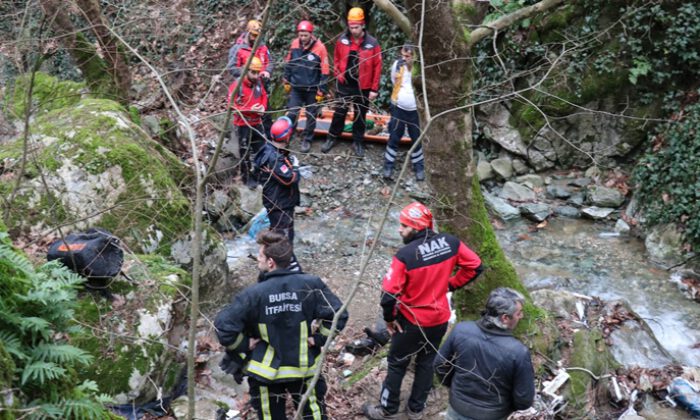 Bursa’da uçurumdan düştü, hayatını kaybetti