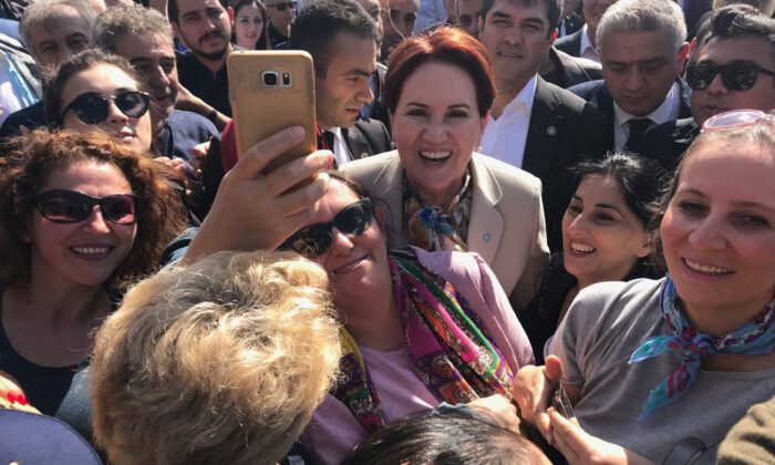 Meral Akşener, ‘üye’ kampanyasını başlattı