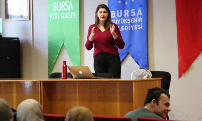 Bursa’da otizmli birey ve ailelerine hukuki destek