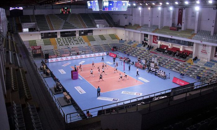 Voleybolda seyirci kararı Kovid-19 salgınının gidişatına göre verilecek