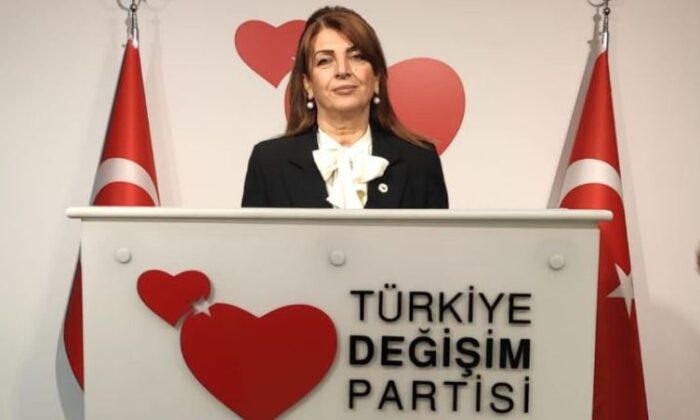 TDP’li Şefika Keskin: Hayvan katliamının çözümü eğitim!