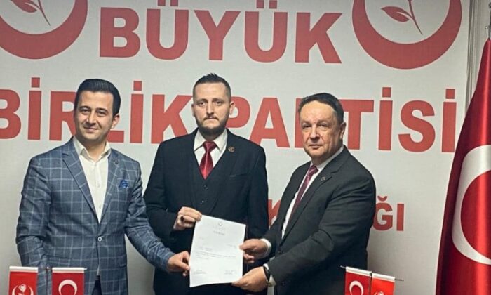 BBP Orhaneli İlçe, Kamil Salar’a teslim!